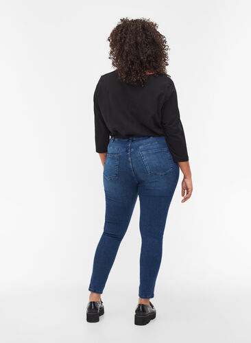 Promotional item - Cropped Amy jeans with slit, Blue denim, Model image number 1