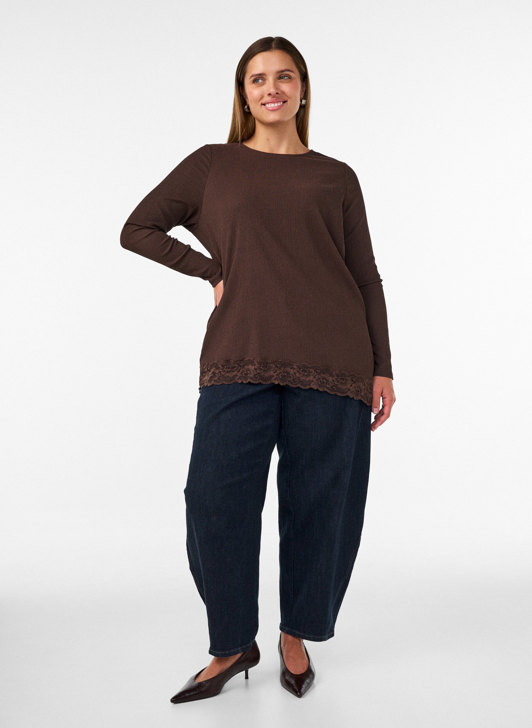 ZizzifashionJersey blouse with asymmetrical lace trim, Brown, Model image number 1