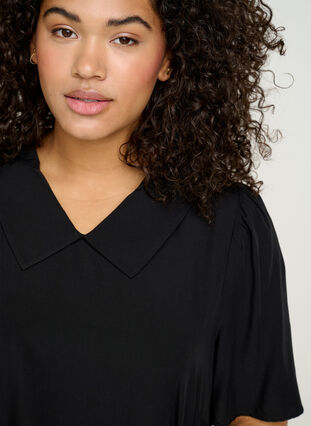 Viscose blouse with v-neck and collar, Black, Model image number 2
