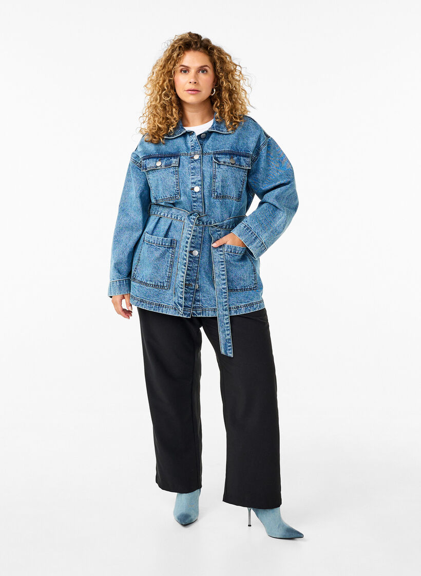 Denim jacket with a tie belt, Blue Denim, Model image number 2