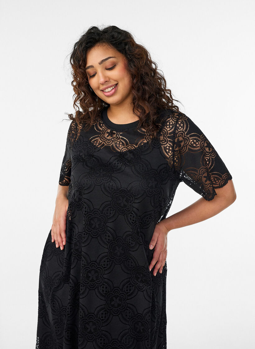 Lace midi dress with 1/2 sleeves, Black, Model image number 2