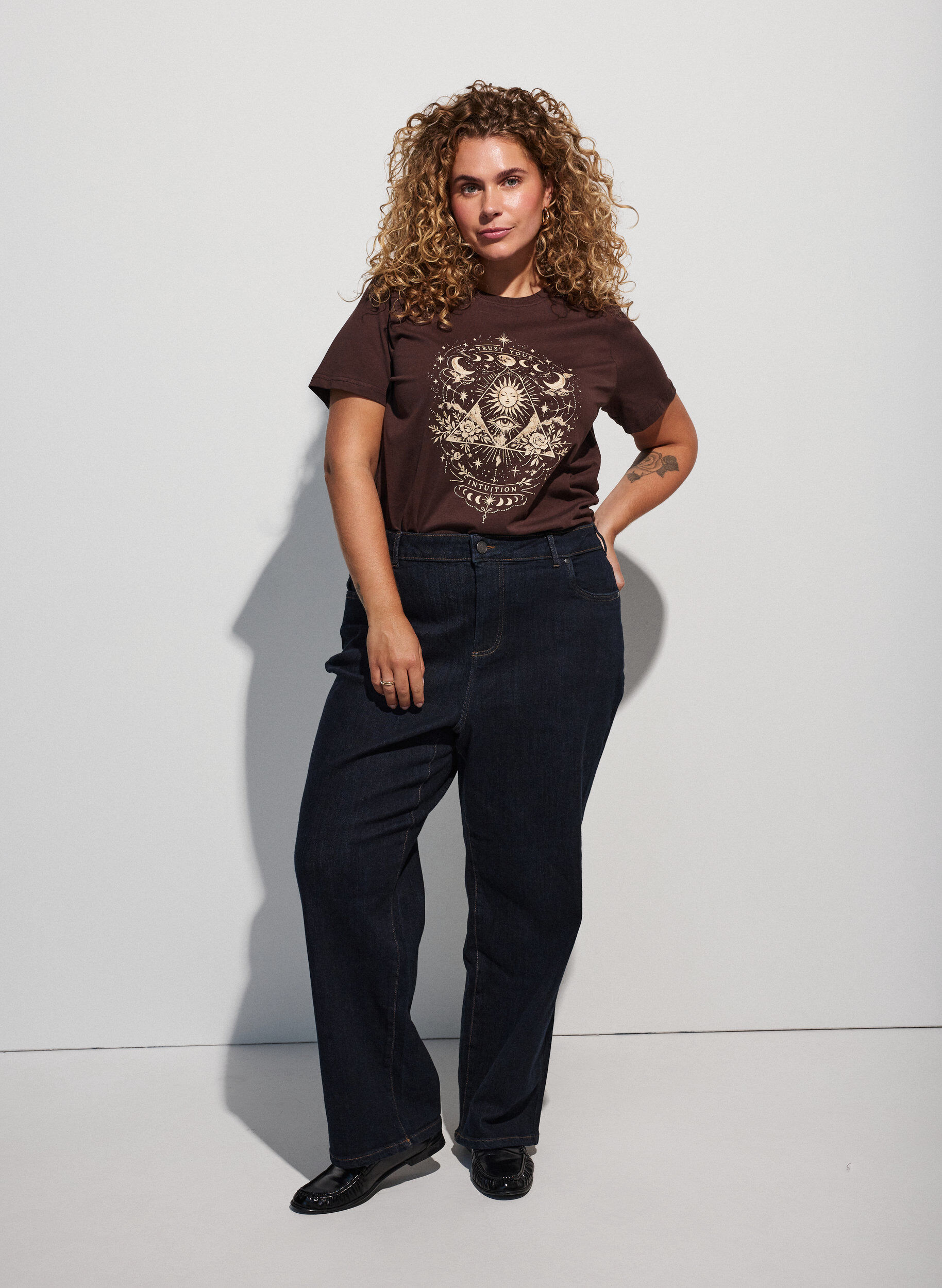 ZizzifashionCotton T-shirt with front print, Brown, Model image number 1