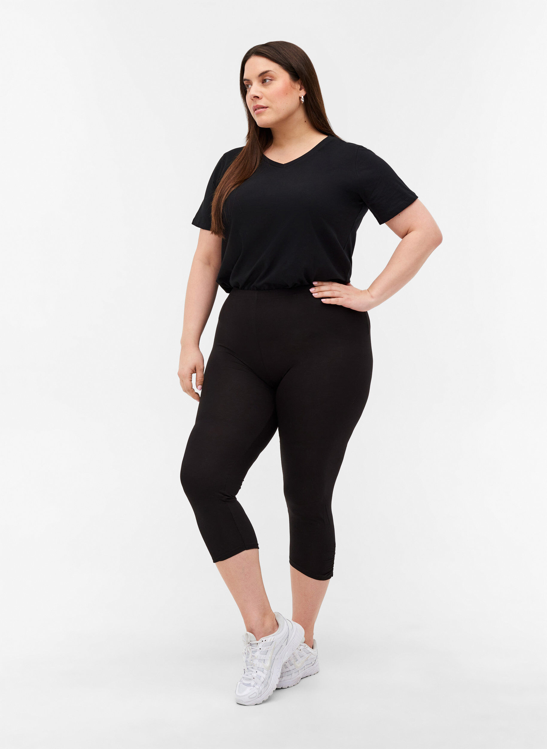 Zizzifashion Basic 3/4 leggings with wrinkle detail, Black, Model image number 0