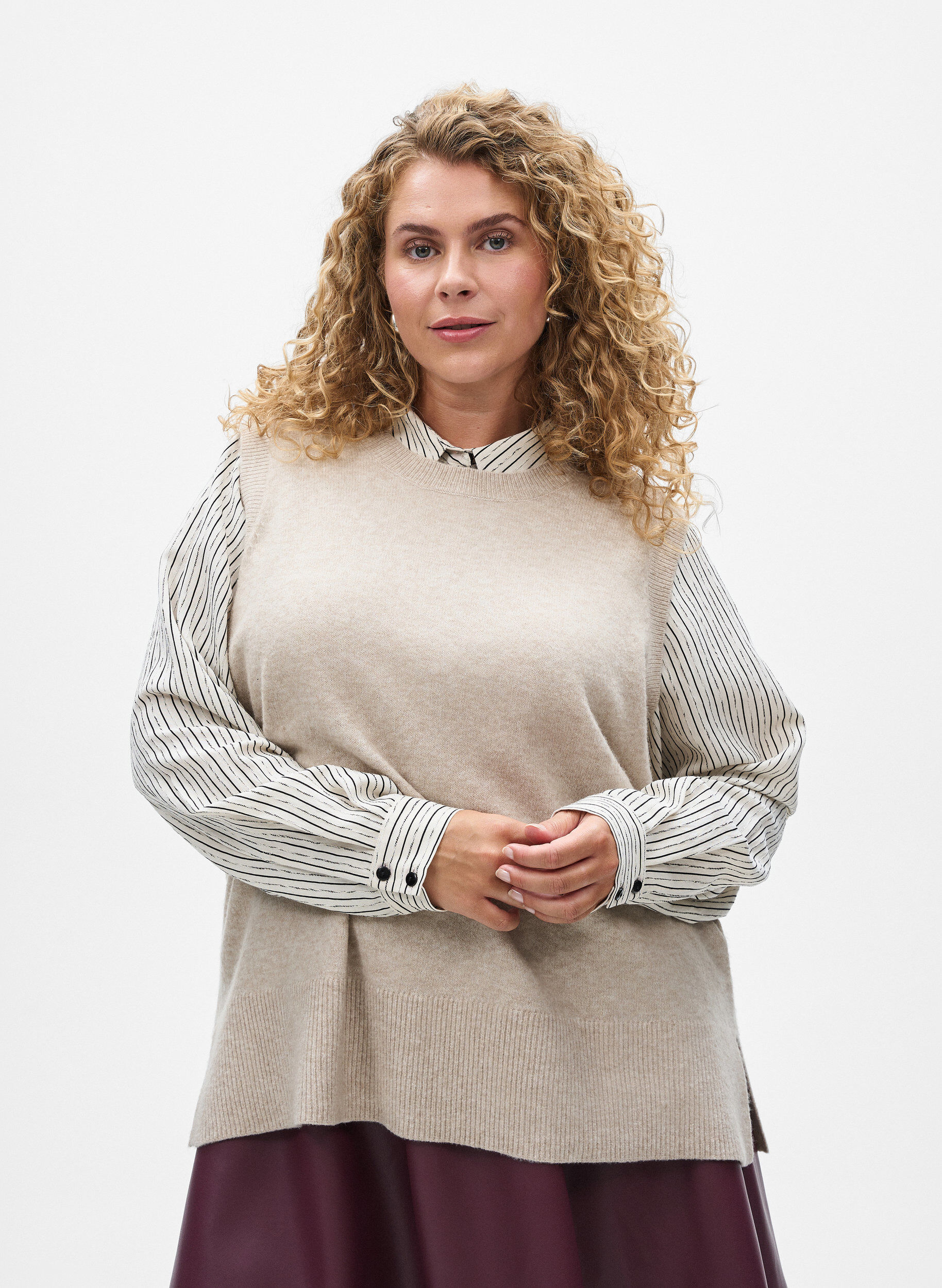 ZizzifashionKnitted vest with ribbed edges, Beige, Model image number 0