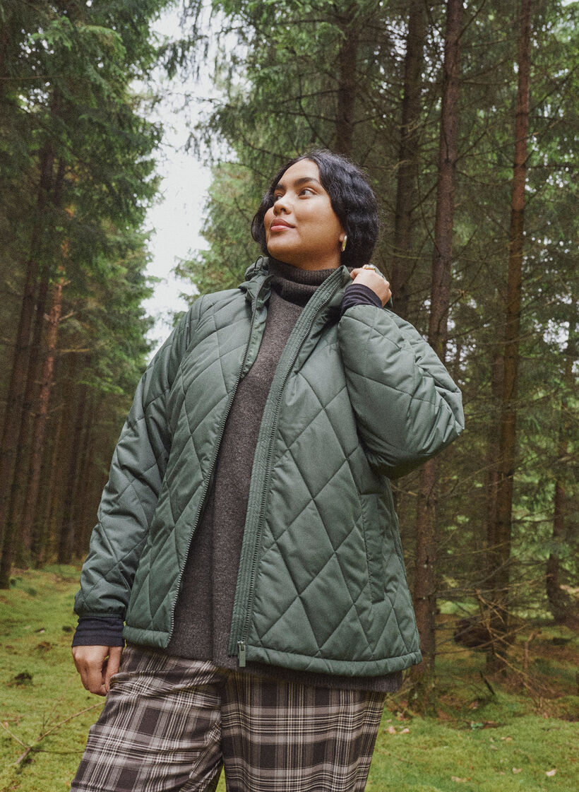 Lightly padded jacket with diamond quilt, Green, Image image number 0