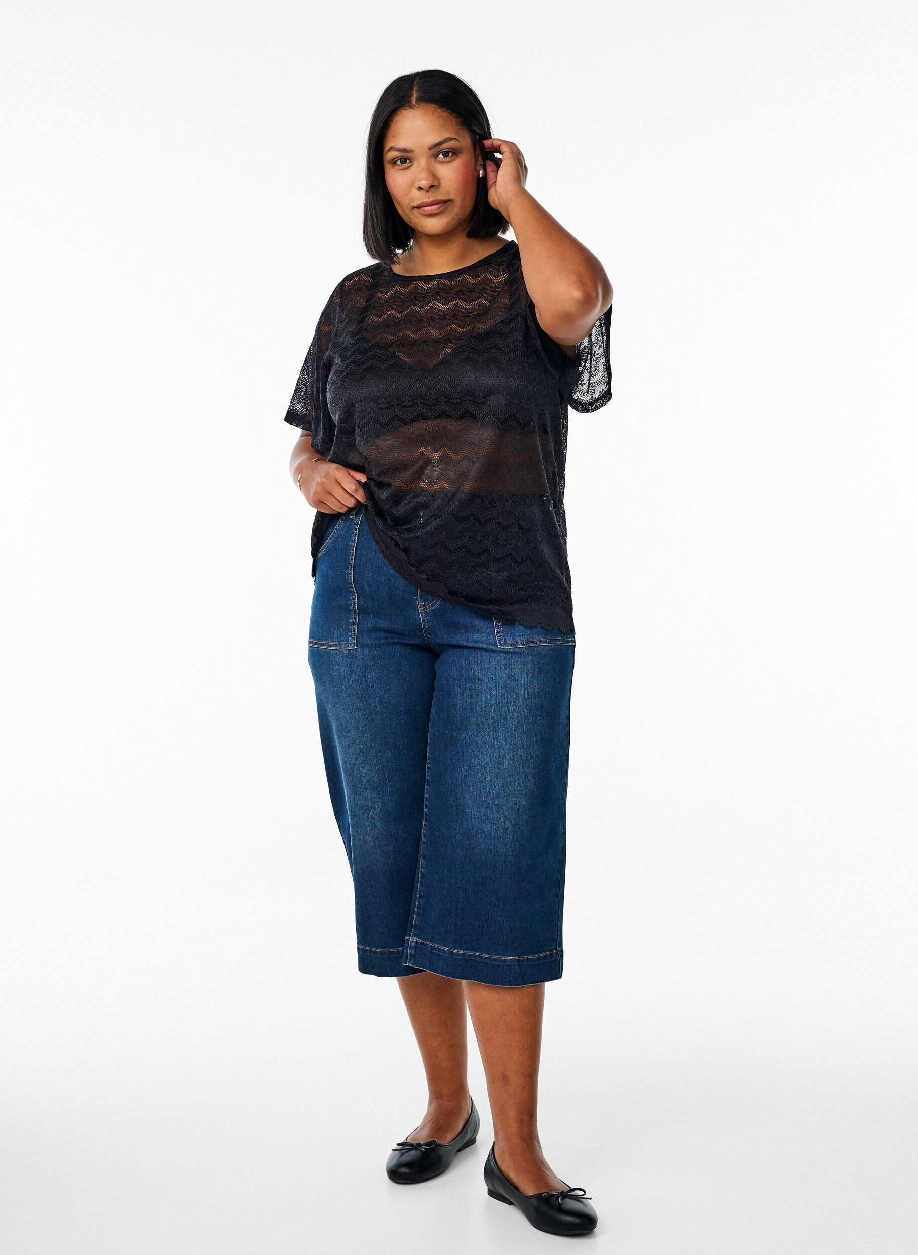 Zizzifashion Lace blouse with short sleeves and scalloped hem, Black, Model image number 1