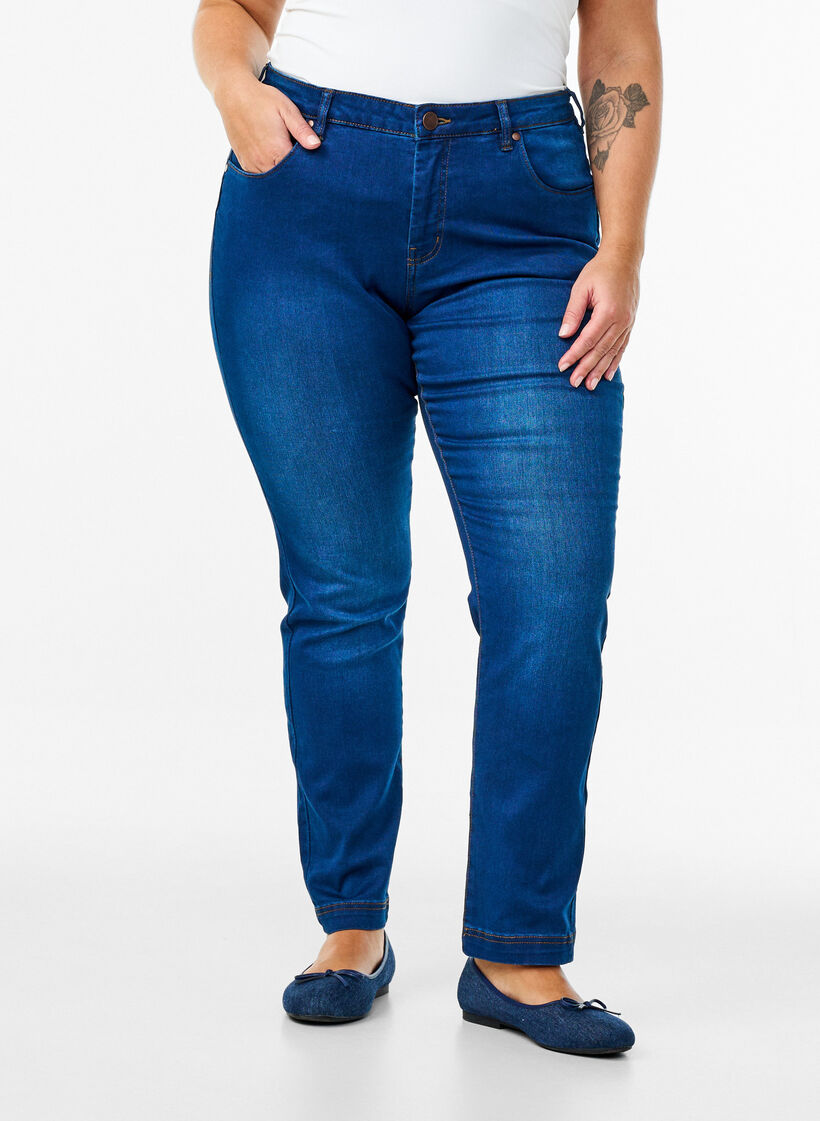 Slim fit Emily jeans with normal waist, Blue, Model image number 2