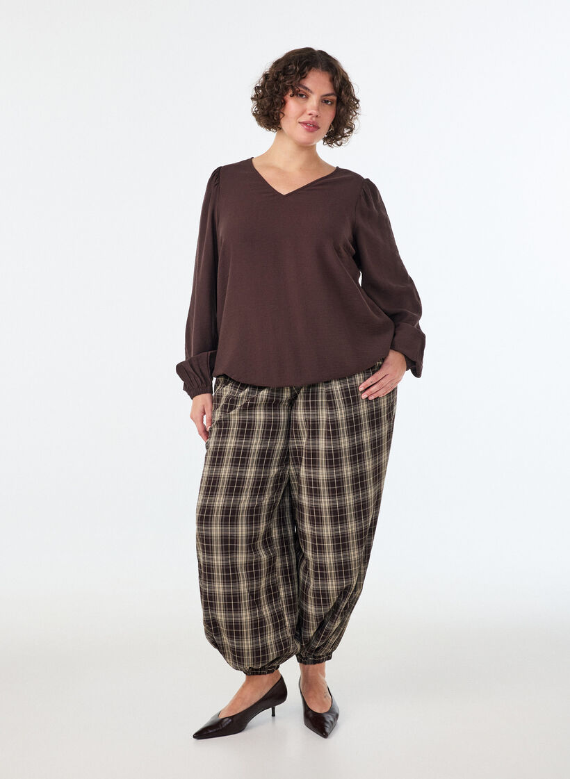 Viscose blouse with V-neck and balloon silhouette, Brown, Model image number 1