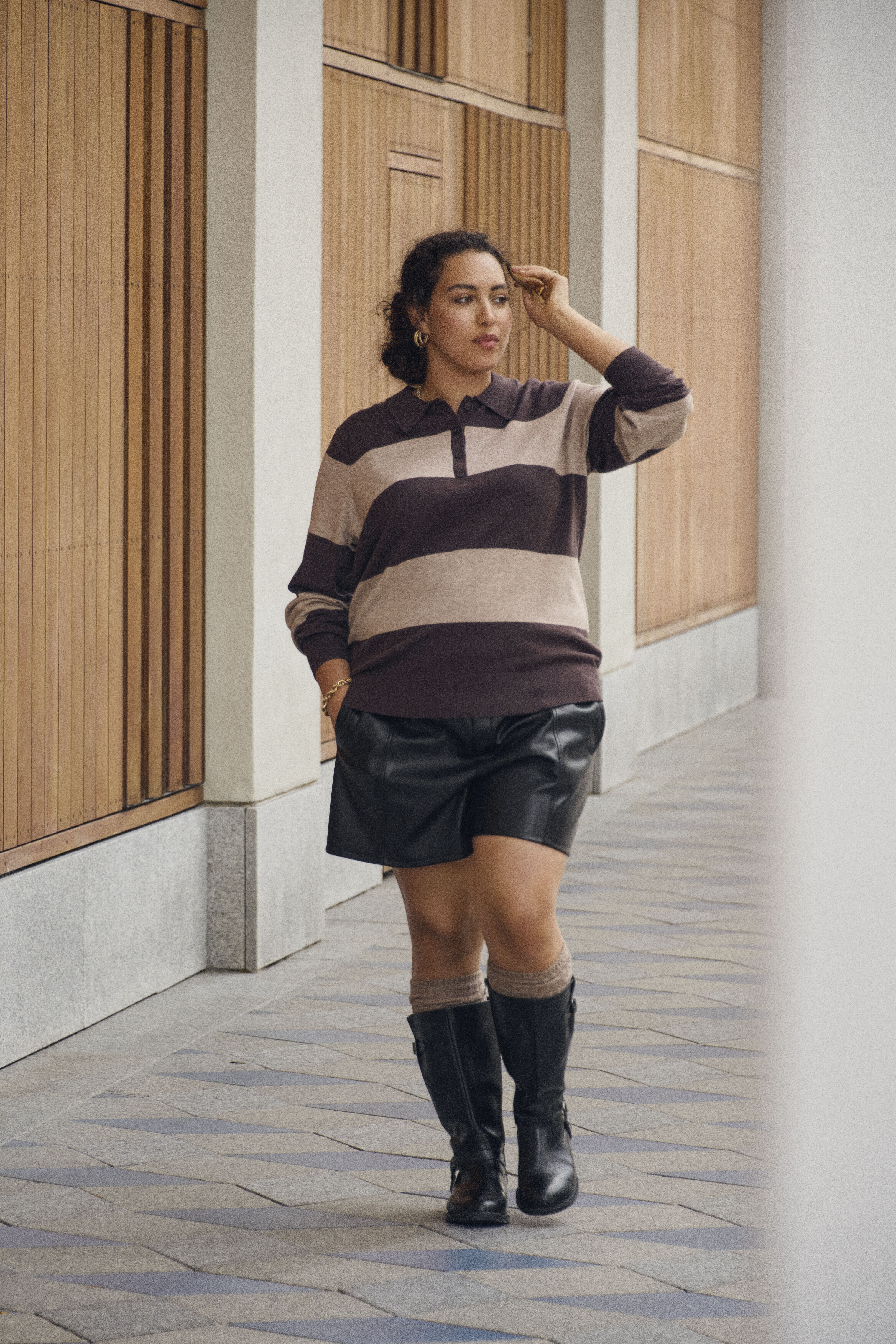 Polo and shorts, , Model