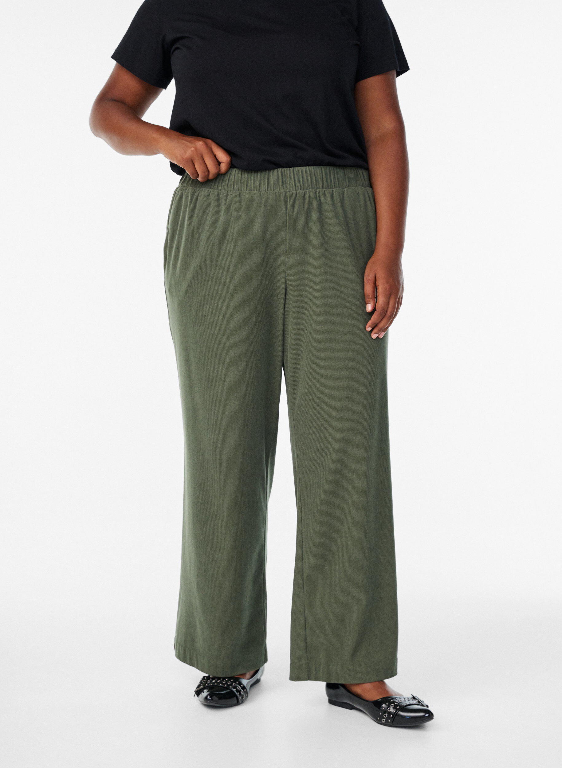 Zizzifashion Velvet trousers with a wide leg, Green, Model image number 2