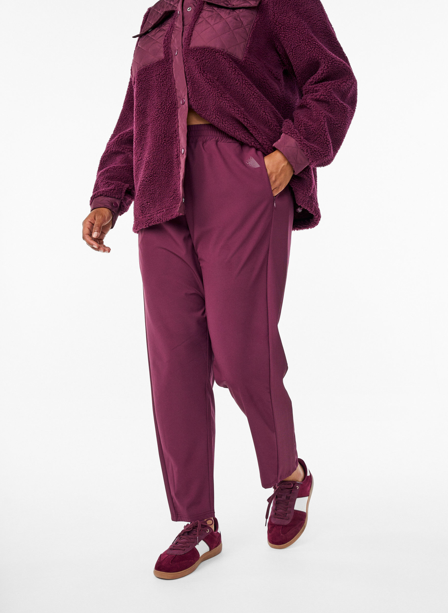 Zizzifashion Lightweight training trousers with pockets, Red, Model image number 2