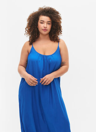 Sleeveless midi dress in viscose, Princess Blue, Model image number 2