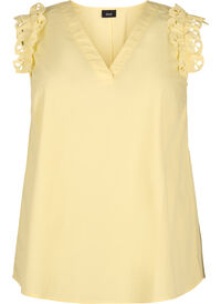 Sleeveless cotton top with ruffles