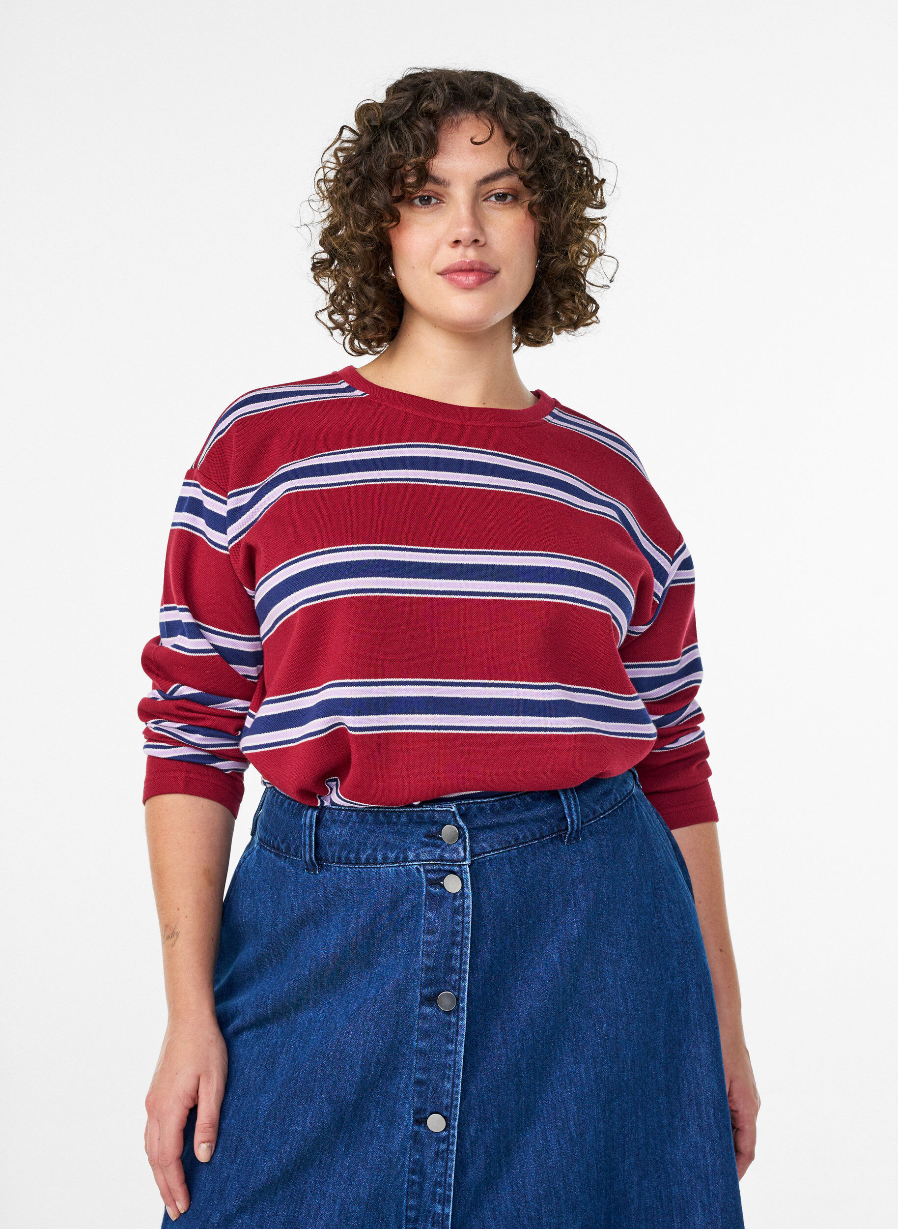 Jersey blouse with wide stripes, Red, Model