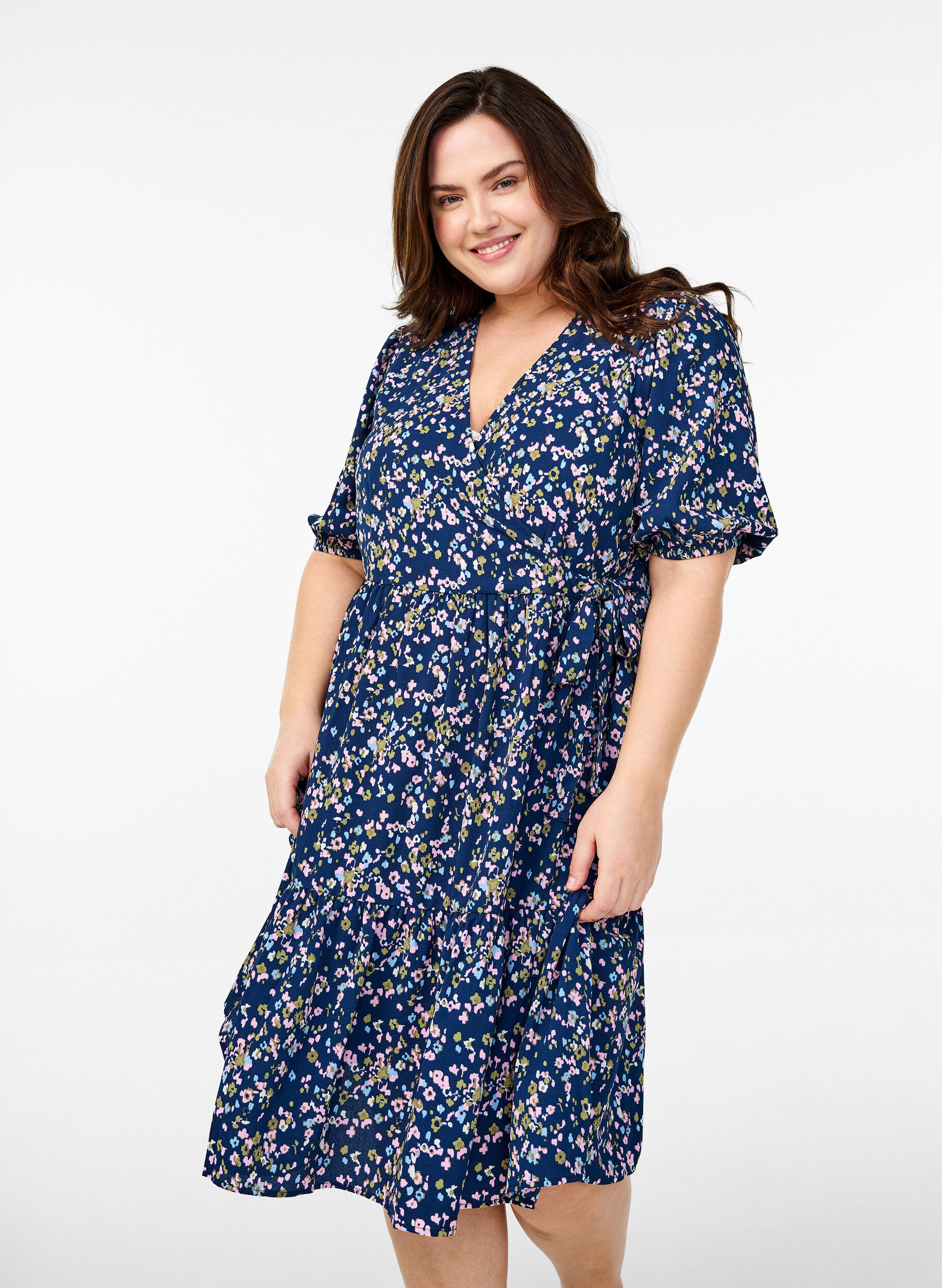 Zizzifashion Wrap dress with short sleeves, Begonia P.Ditzy AOP, Model image number 0