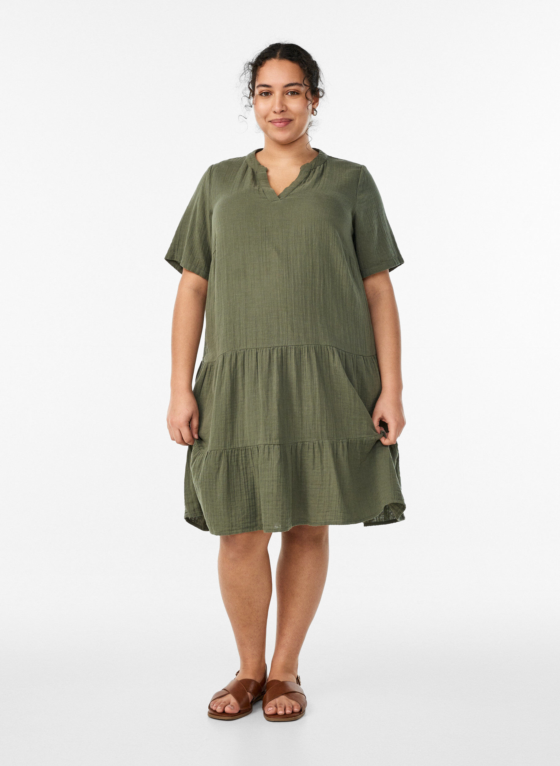 Zizzifashion Short A-line dress in cotton muslin, Green, Model image number 1