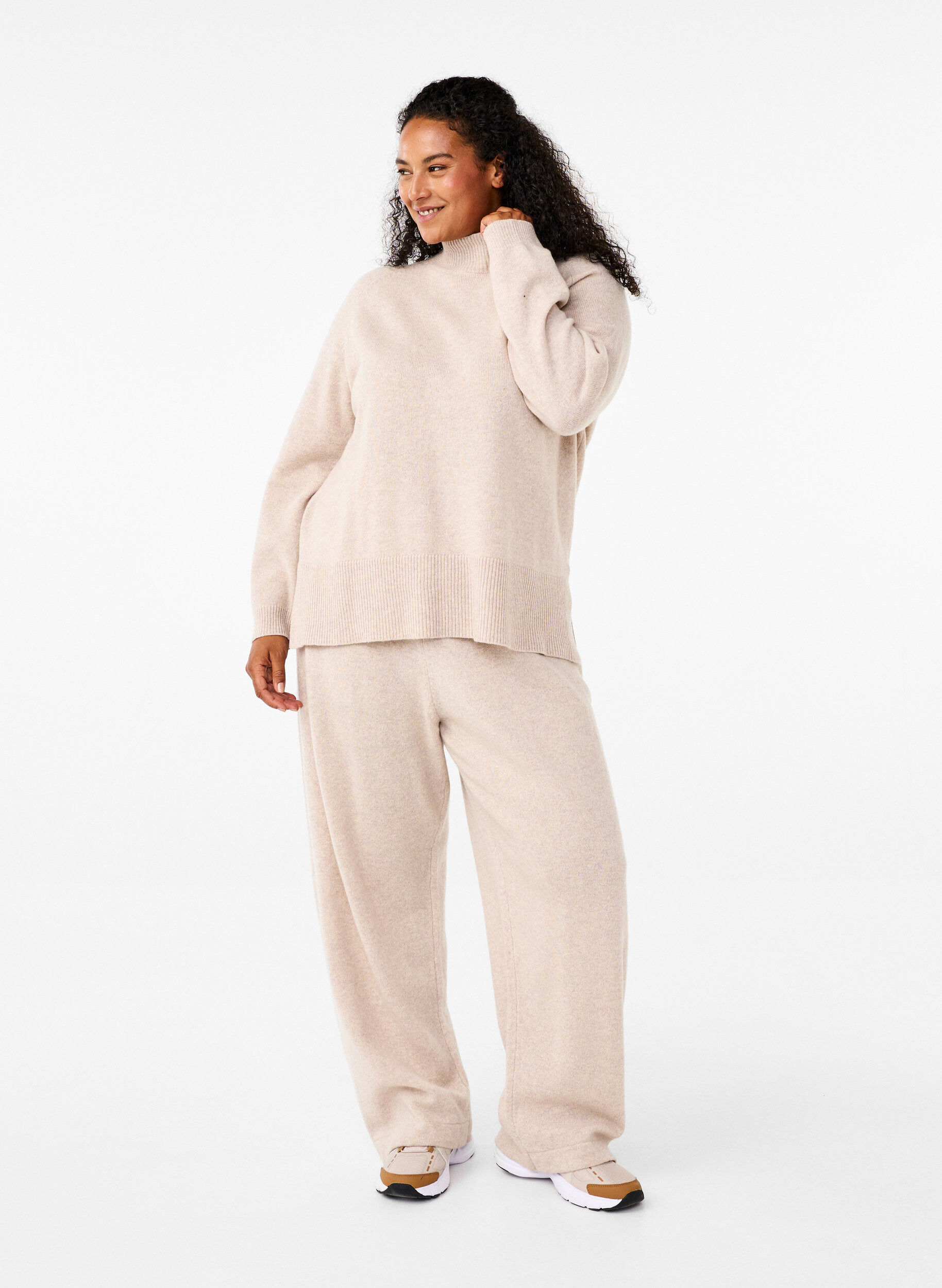 Zizzifashion Knitted trousers in merino wool with high waist, Pumice Stone Mel., Model image number 0