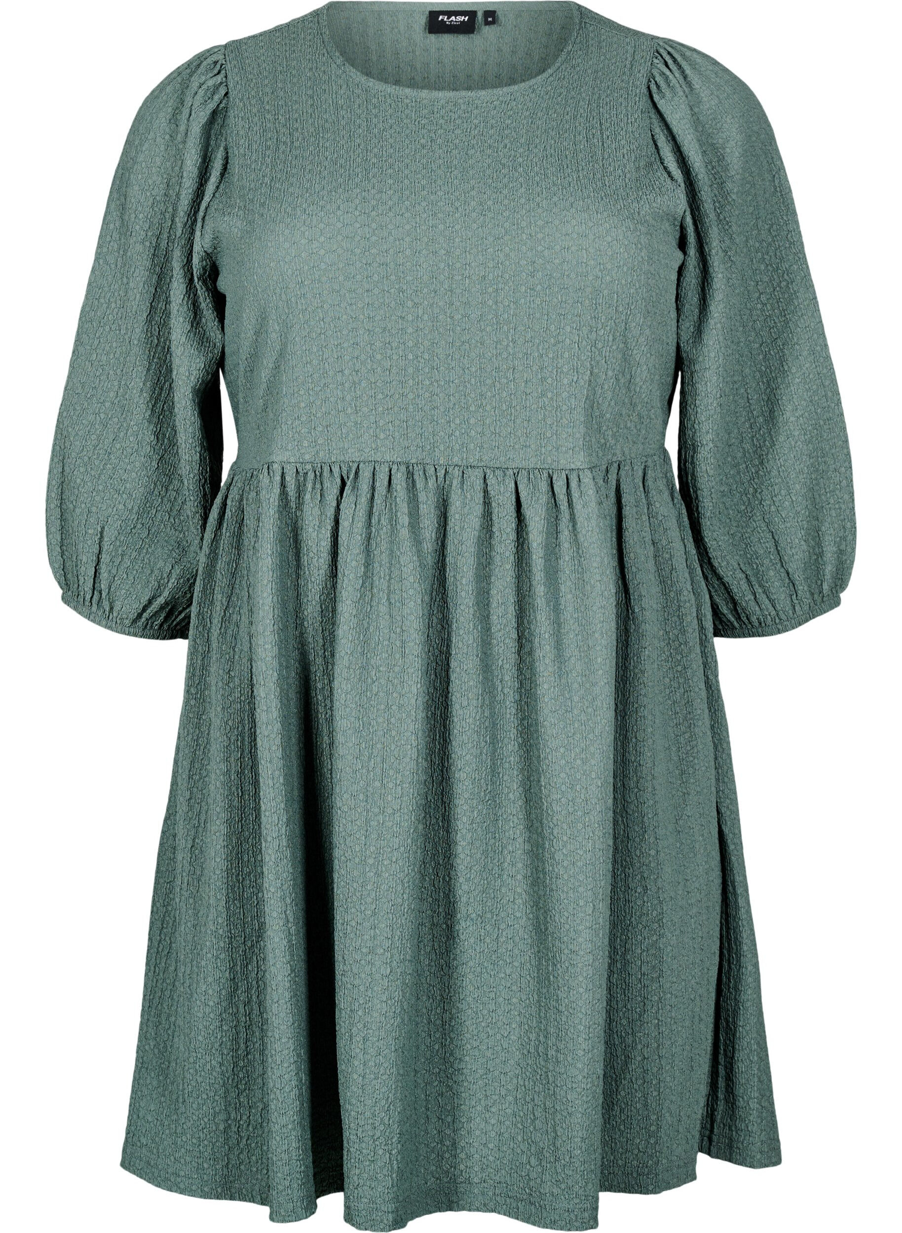 Zizzifashion FLASH - Short dress with texture and 3/4 sleeves, Balsam Green, Packshot image number 0