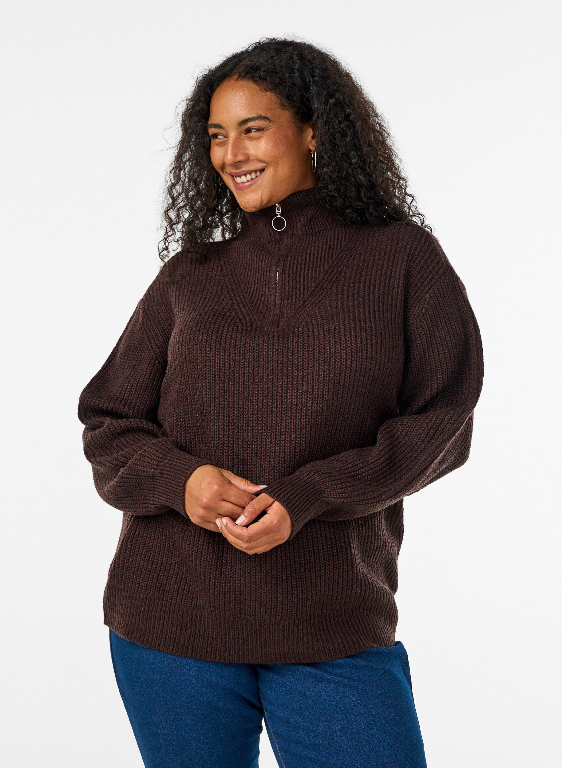 Knitted sweater with high neck and zipper, Brown, Model