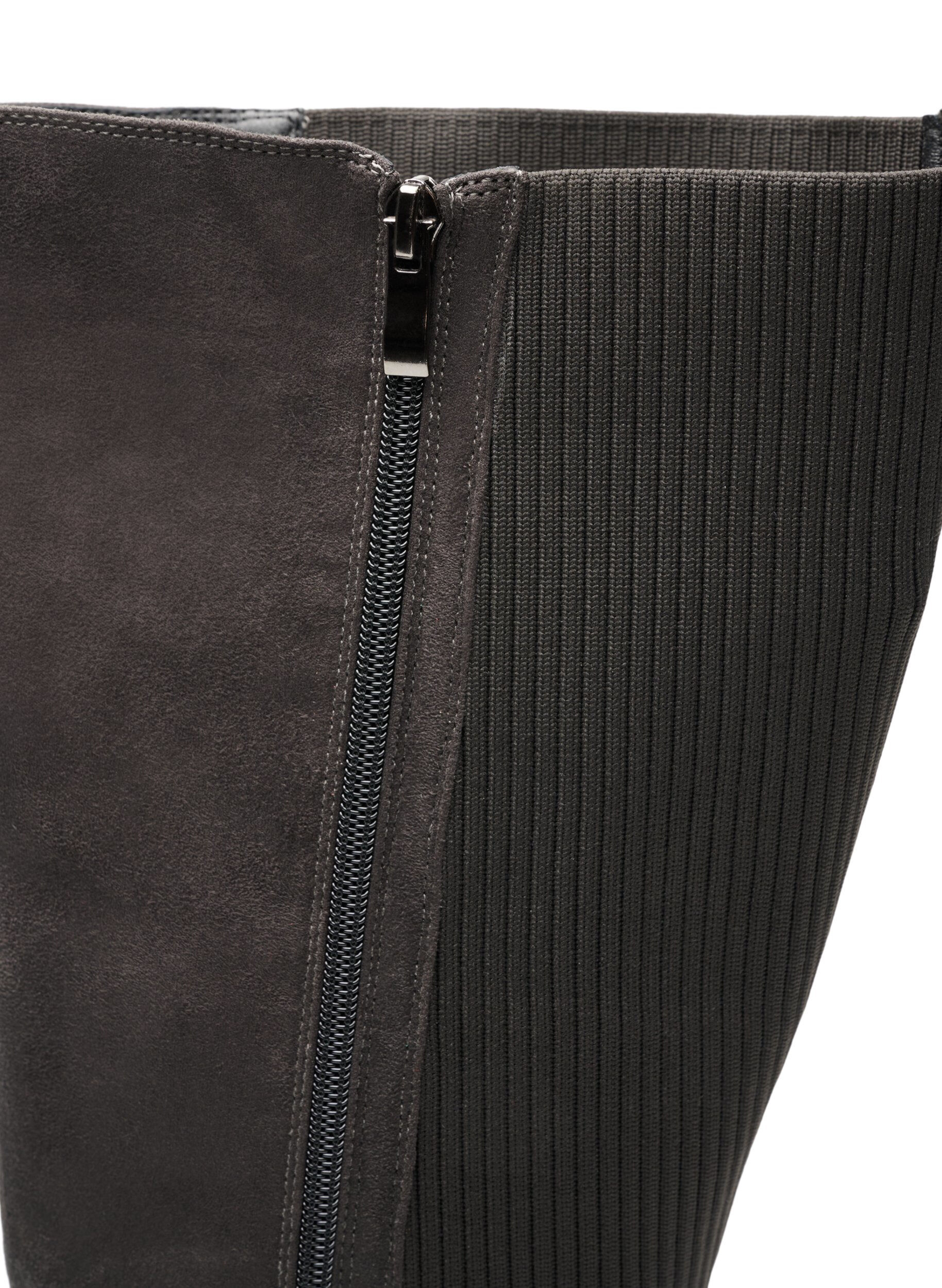 ZizzifashionTall boot in faux suede with ribbed panels, Brown, Packshot image number 3