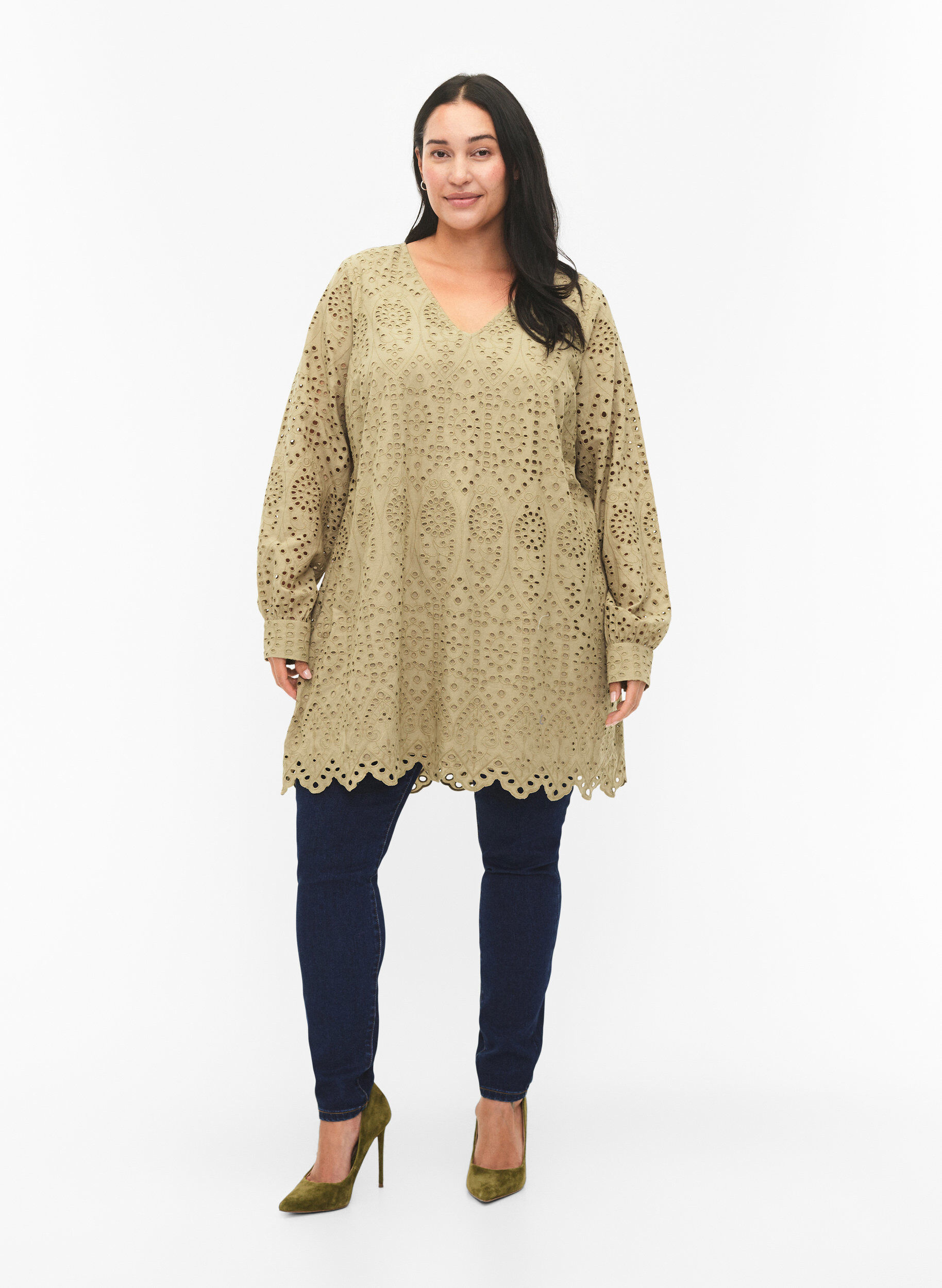 Zizzifashion Cotton tunic with broderie anglaise, Coriander, Model image number 2