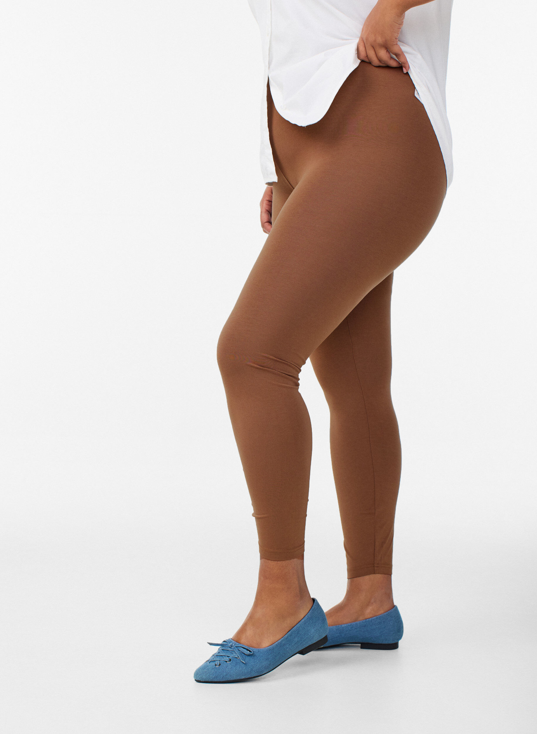 Basic leggings in viscose, Brown, Model