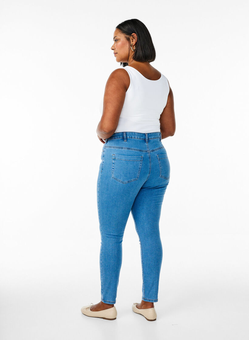 Amy jeans with a high waist and super slim fit, Light Blue, Model image number 0