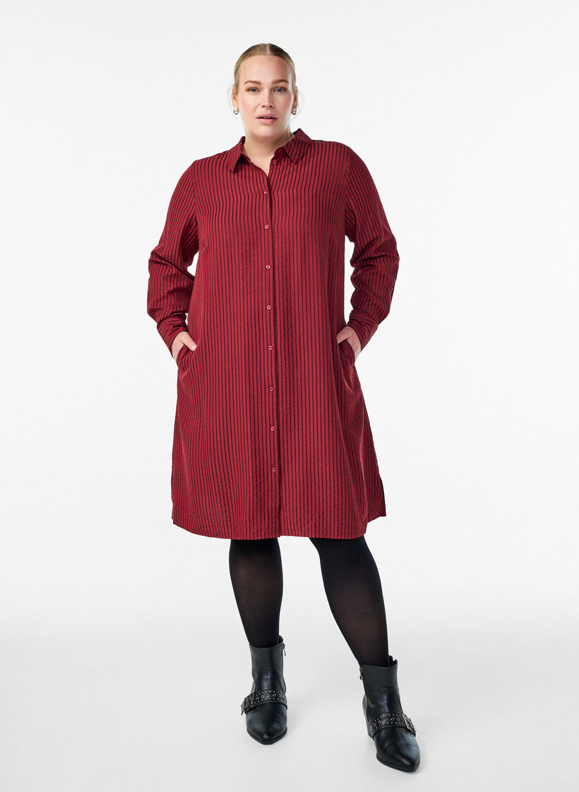 Long striped shirt with button detail on the back, Red, Model image number 1