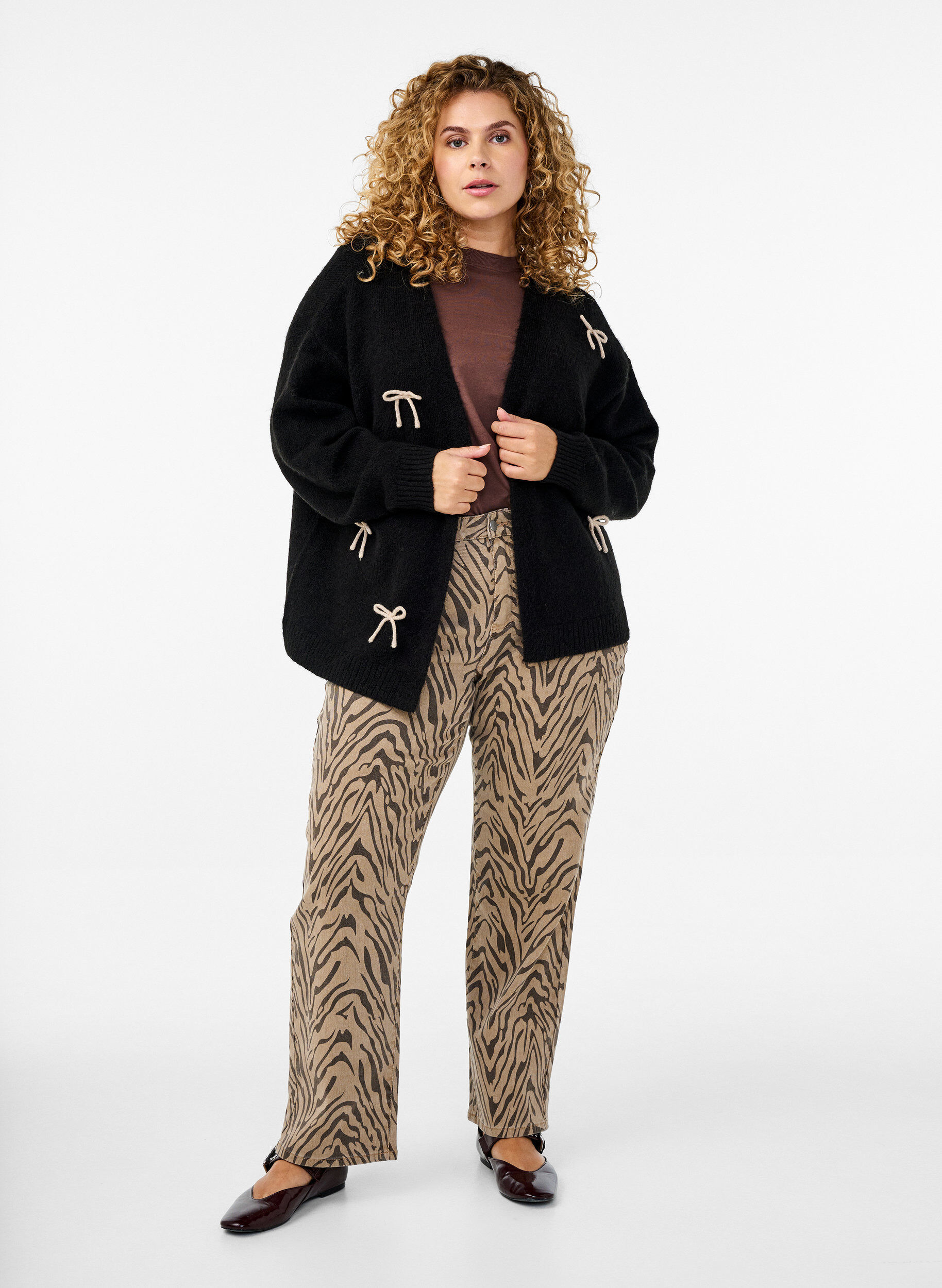 Zizzifashion Regular fit jeans with zebra print, Brown, Model image number 0