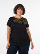 Cotton T-shirt with floral print, Black, Model image number 0