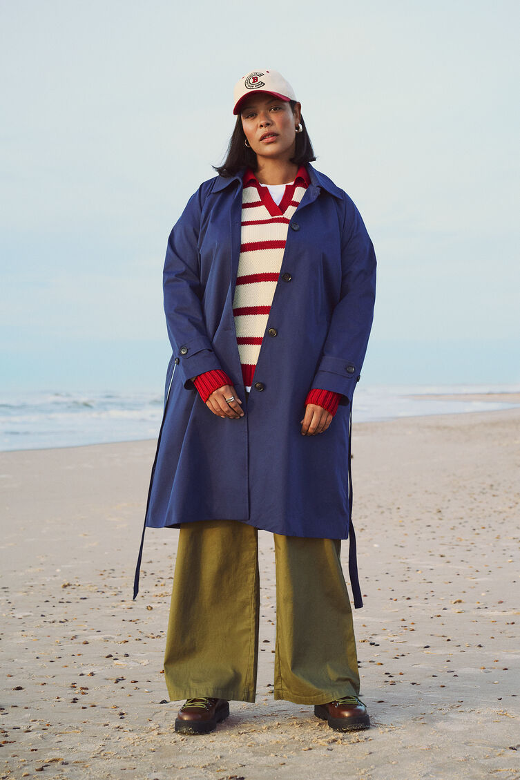 Blue trench coat, , Model