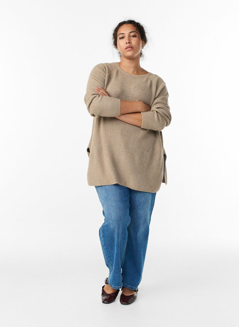 Knitted jumper with a diagonal pattern and raglan sleeves, Beige, Model image number 1