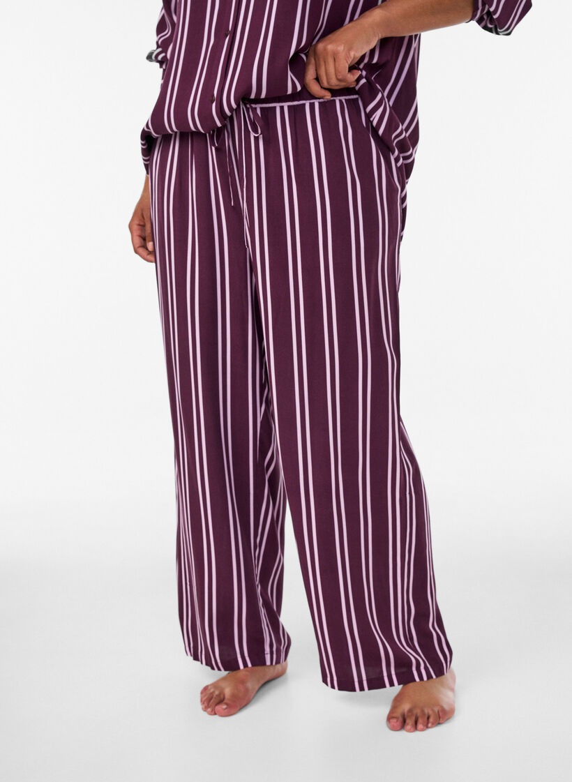 Loose pyjama bottoms with stripes, Dark Bordeaux, Model image number 0