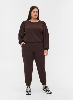 Sweatpants with pockets, Molé, Model image number 0