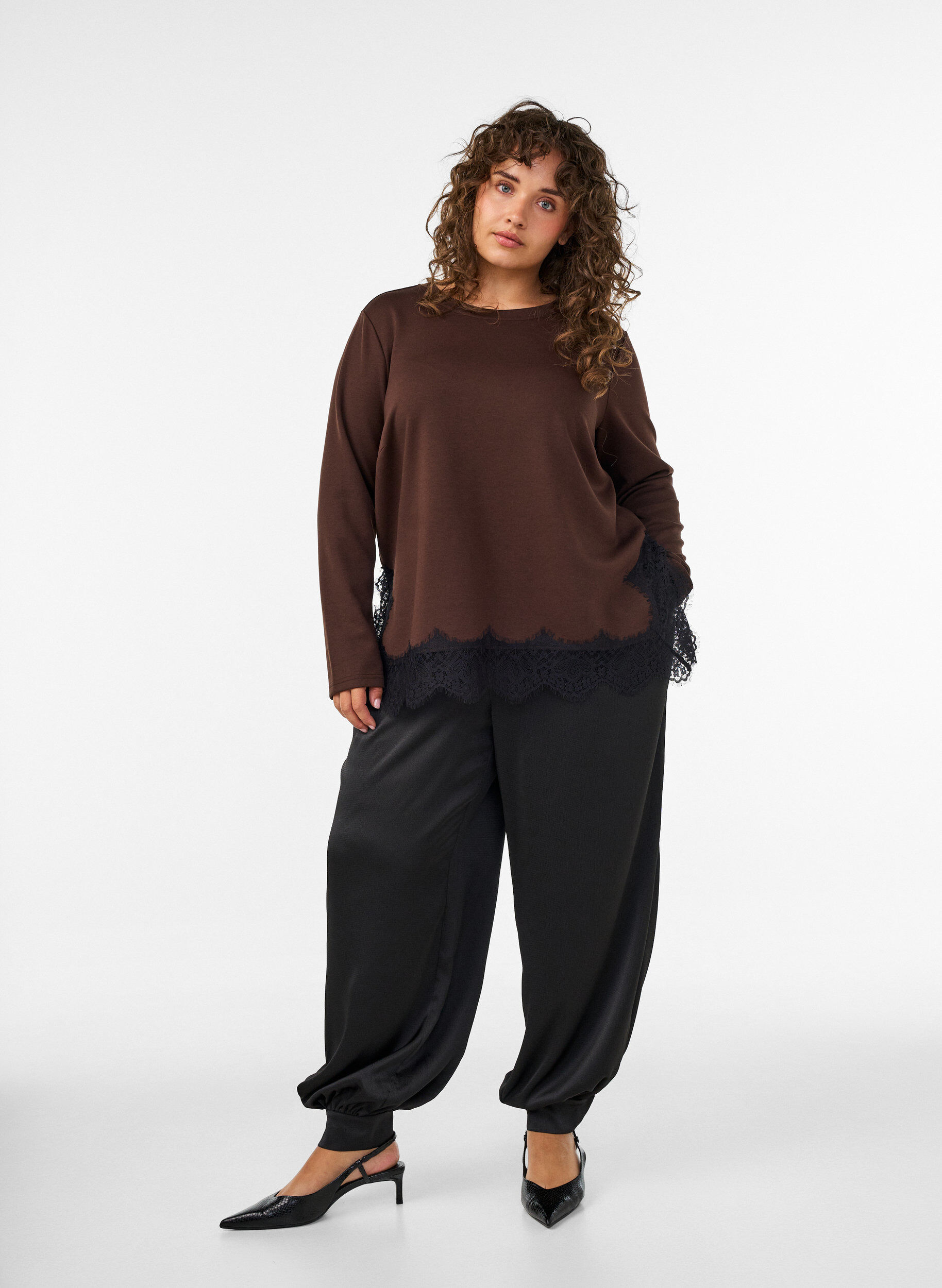 ZizzifashionSatin-look balloon trousers, Black, Model image number 0