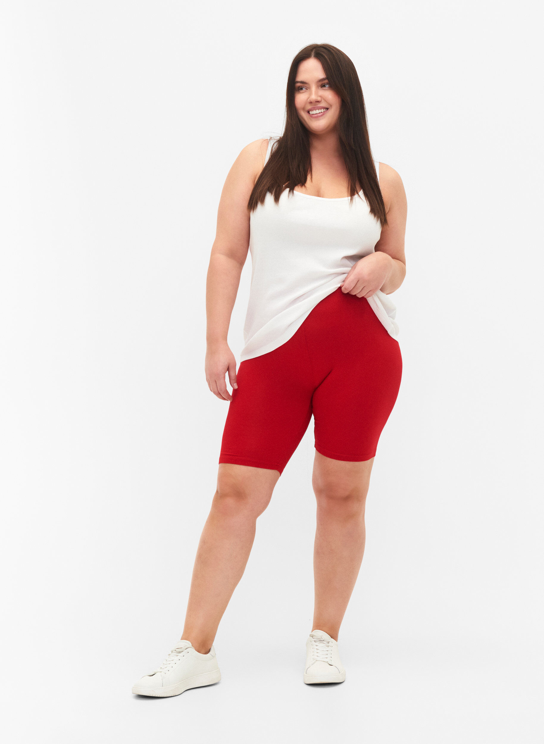 Zizzifashion Plain-coloured basic bike shorts, Red, Model image number 1