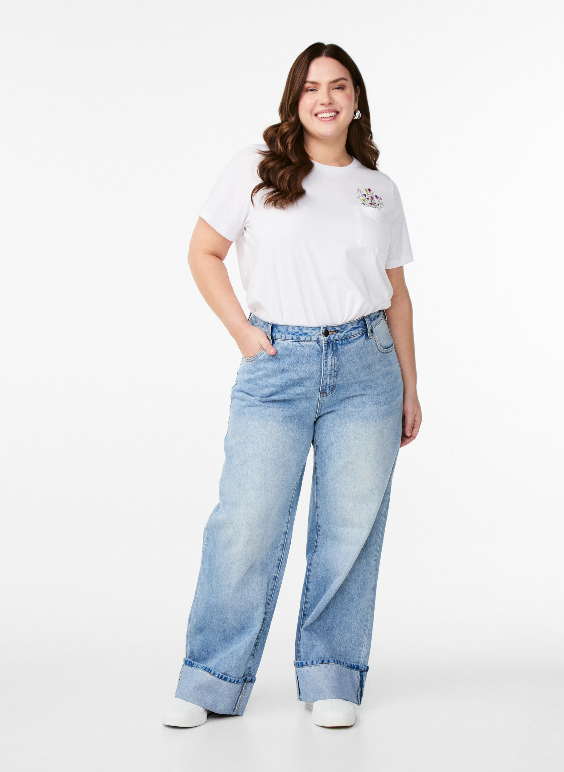 Zizzifashion T-shirt with chest pocket, White, Model image number 1