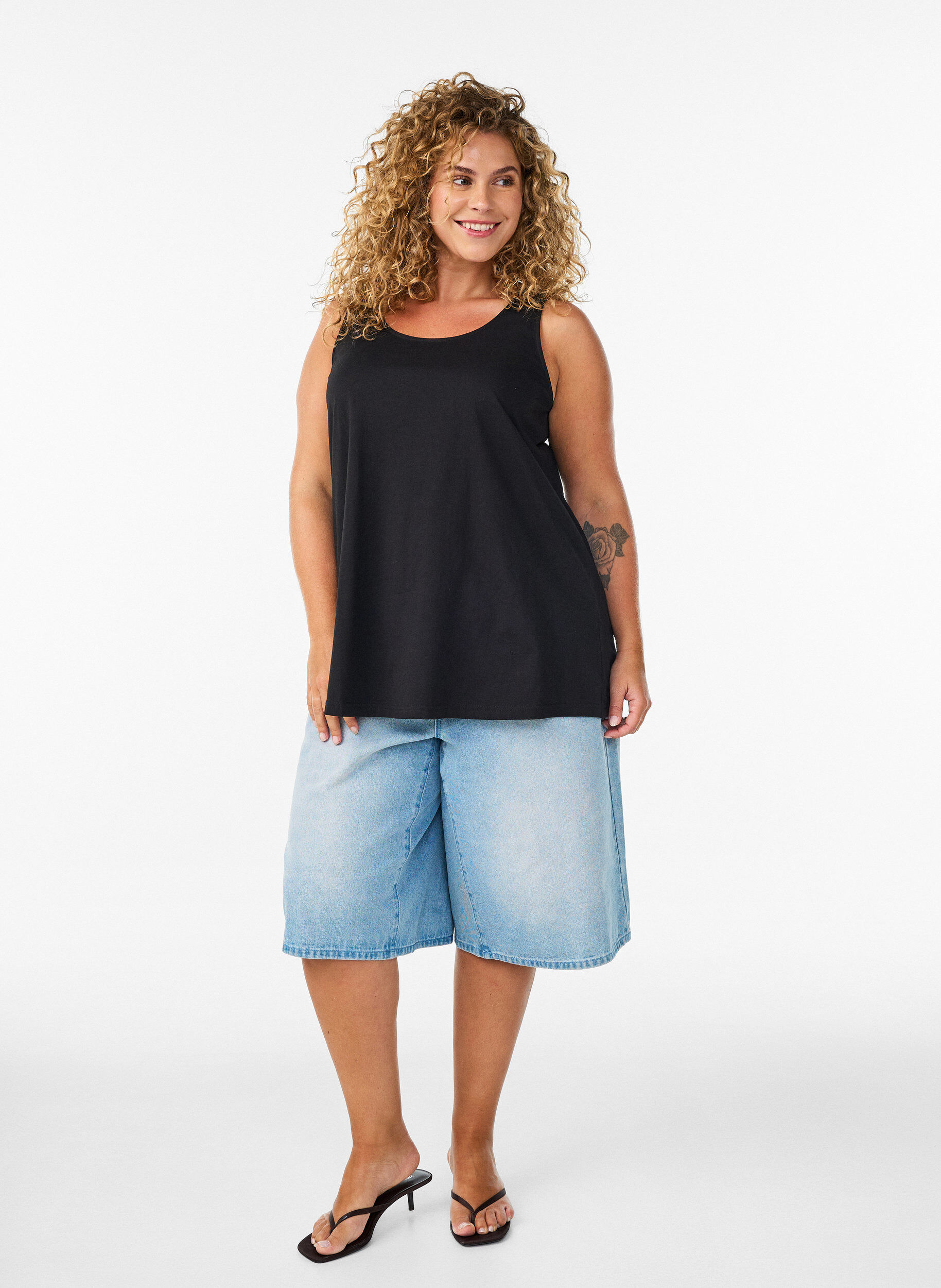 Zizzifashion Cotton top with a-shape, Black, Model image number 1