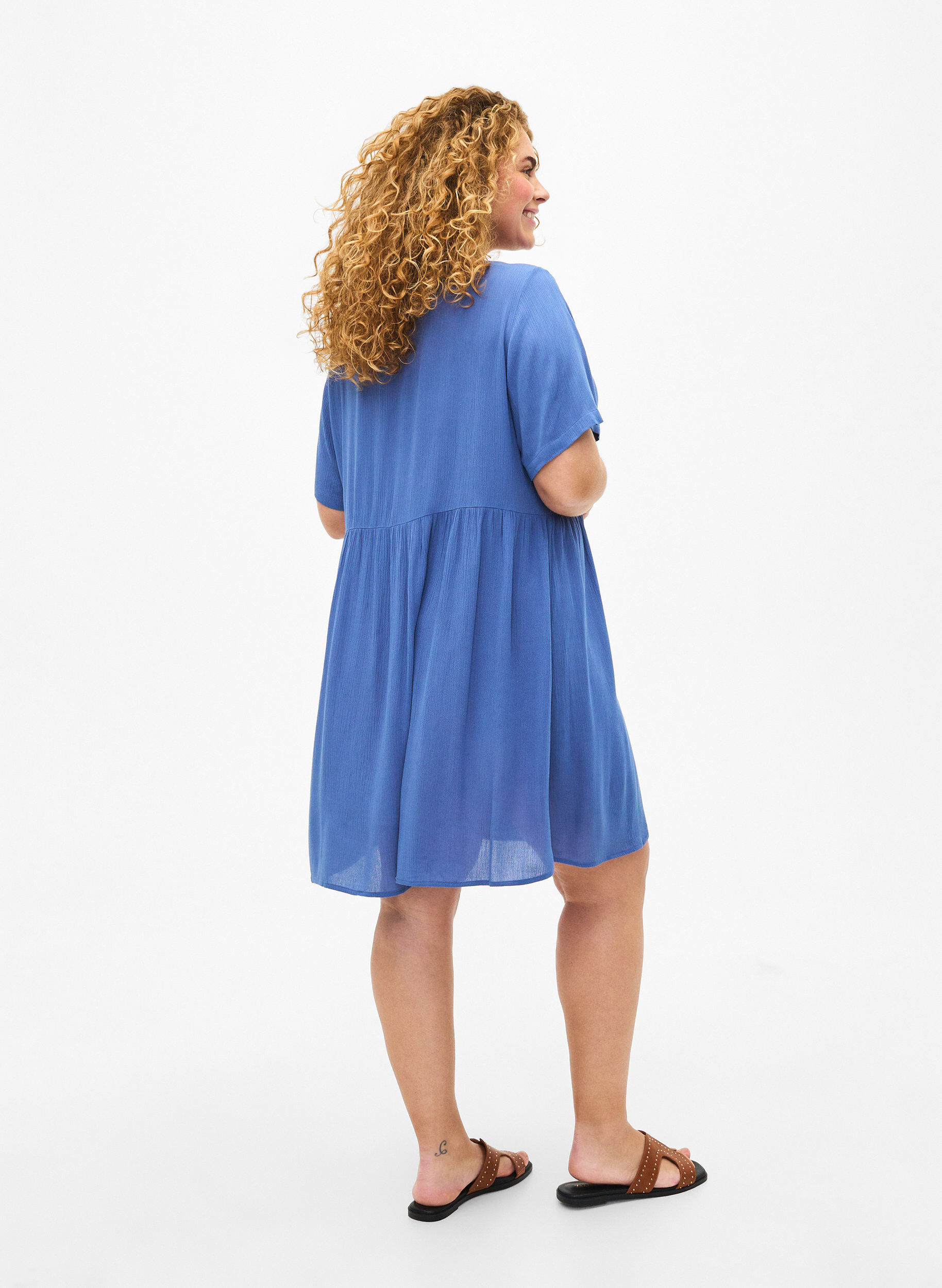Zizzifashion A-line viscose dress with short sleeves, Moonlight Blue, Model image number 1