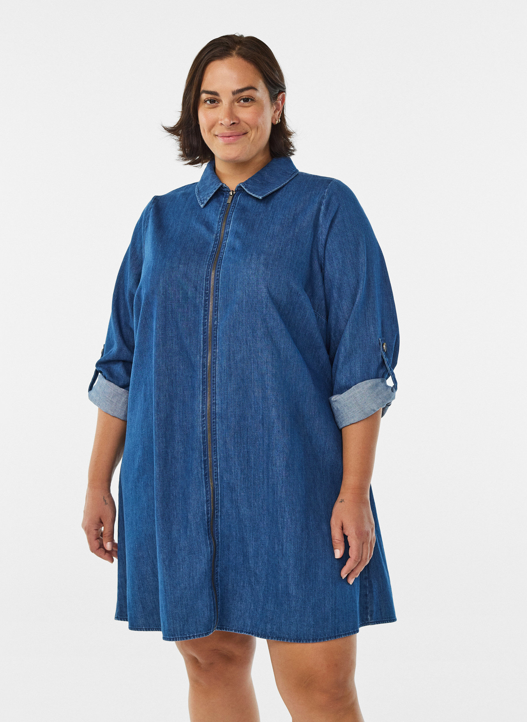 Short denim dress with zip, Blue, Model