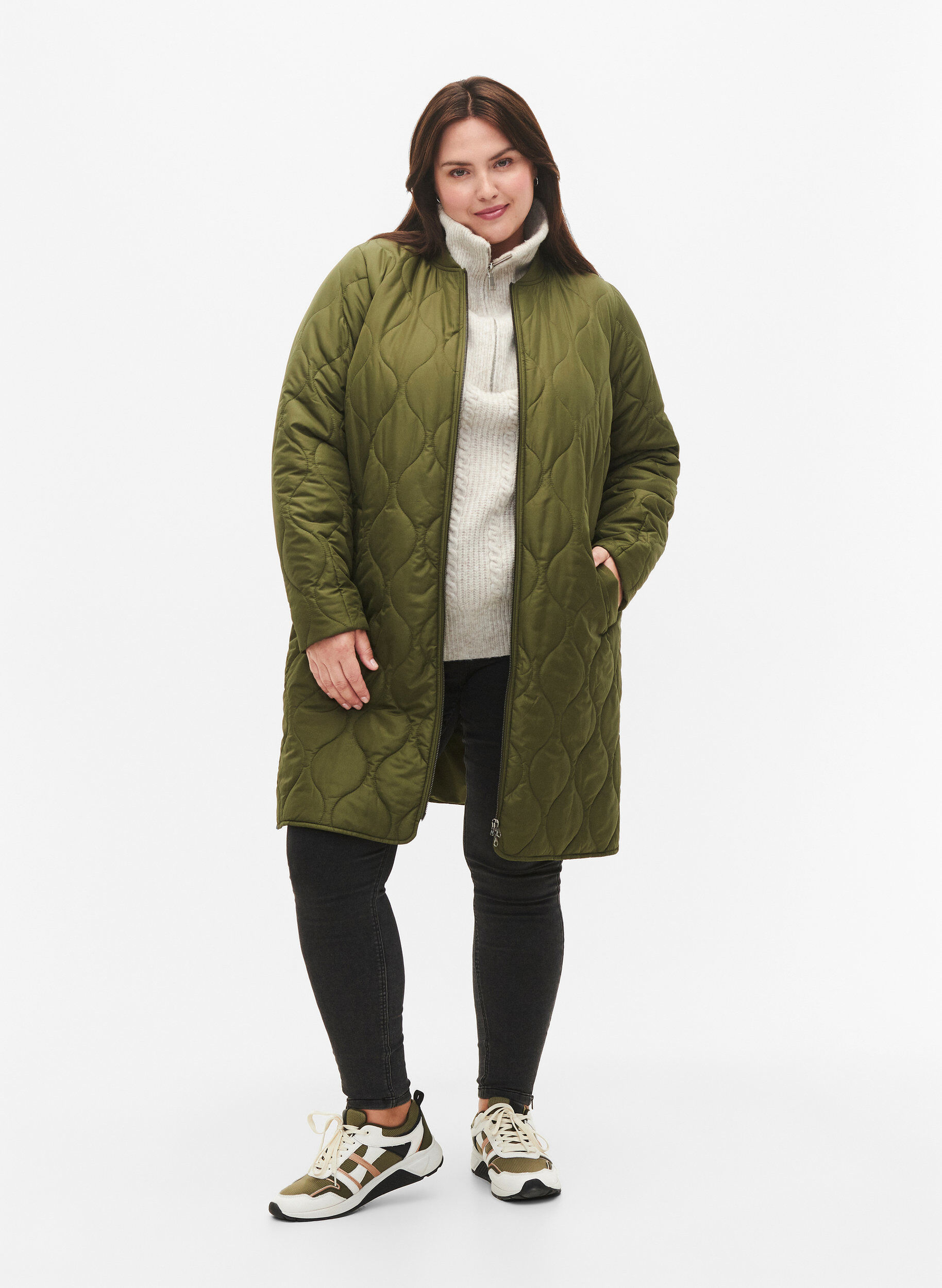Zizzifashion Long quilted jacket with pockets and zipper, Winter Moss, Model image number 4