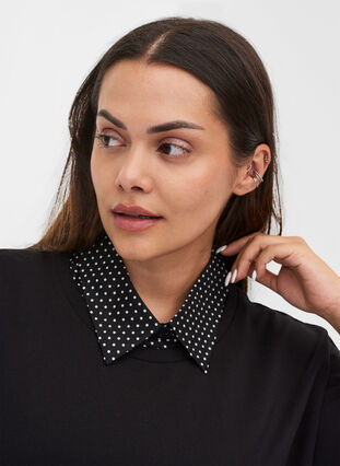 Loose collar with polka dots, Black w. White, Model image number 0