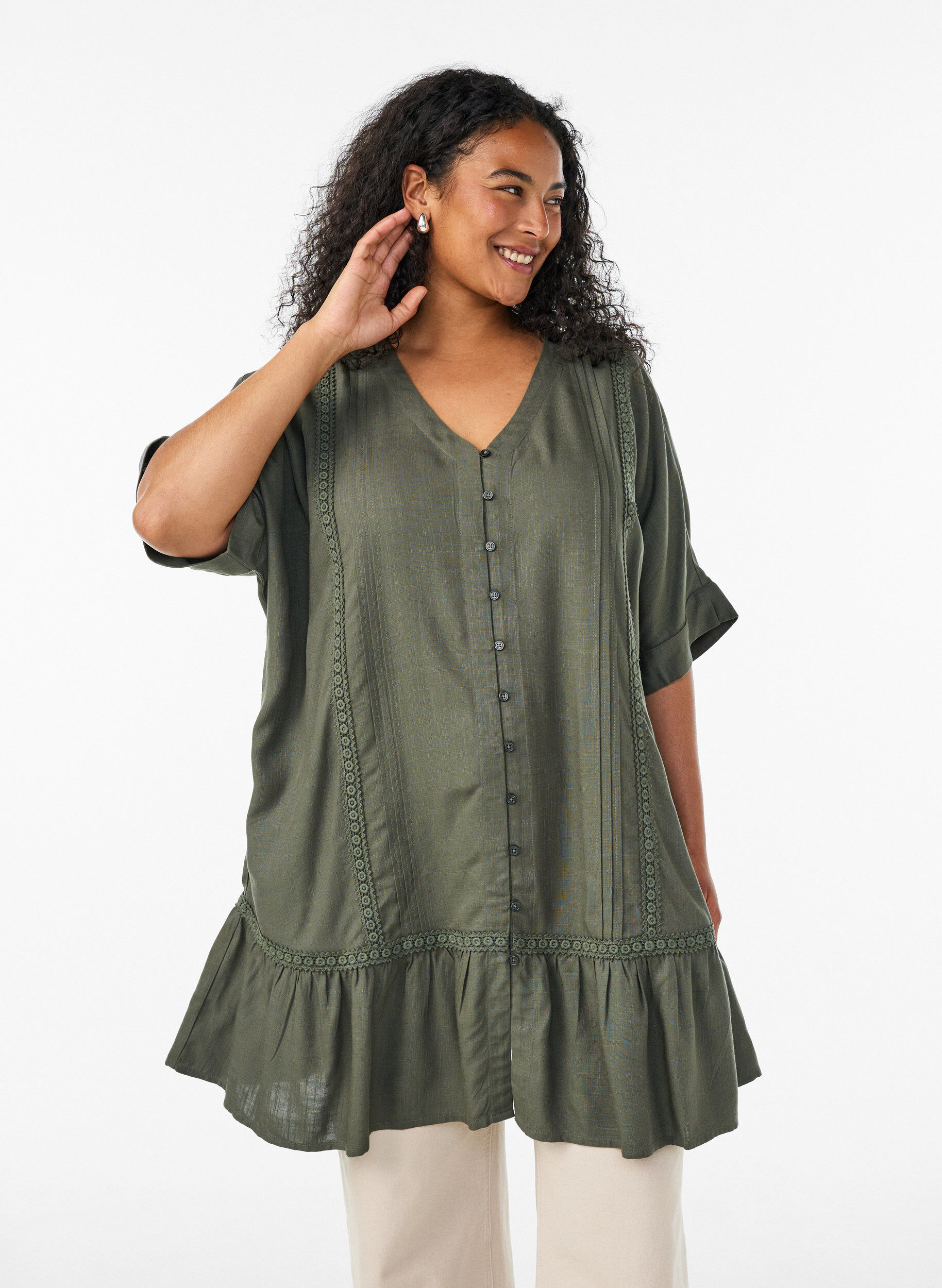 Zizzifashion Viscose tunic with buttons and frill hem, Green, Model image number 0
