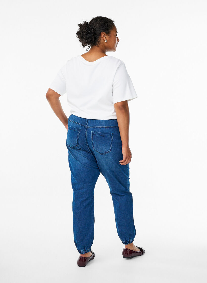 Denim joggers with pockets, Blue, Model image number 2