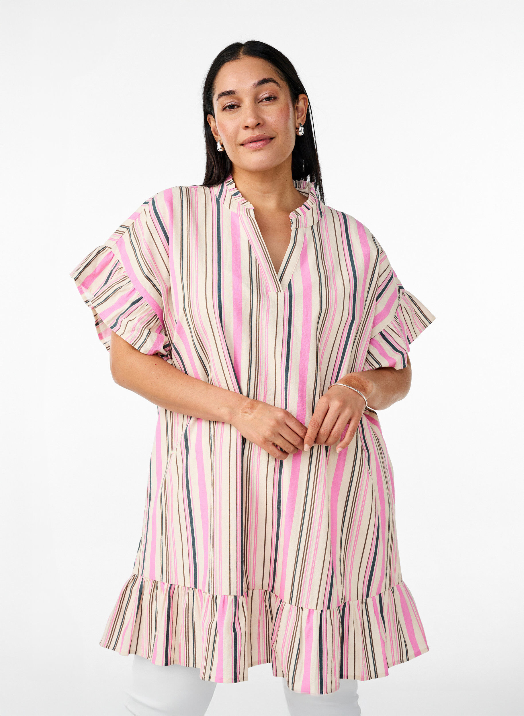 Zizzifashion Tunic with V-neck and ruffle details, Vanilla, Model image number 0