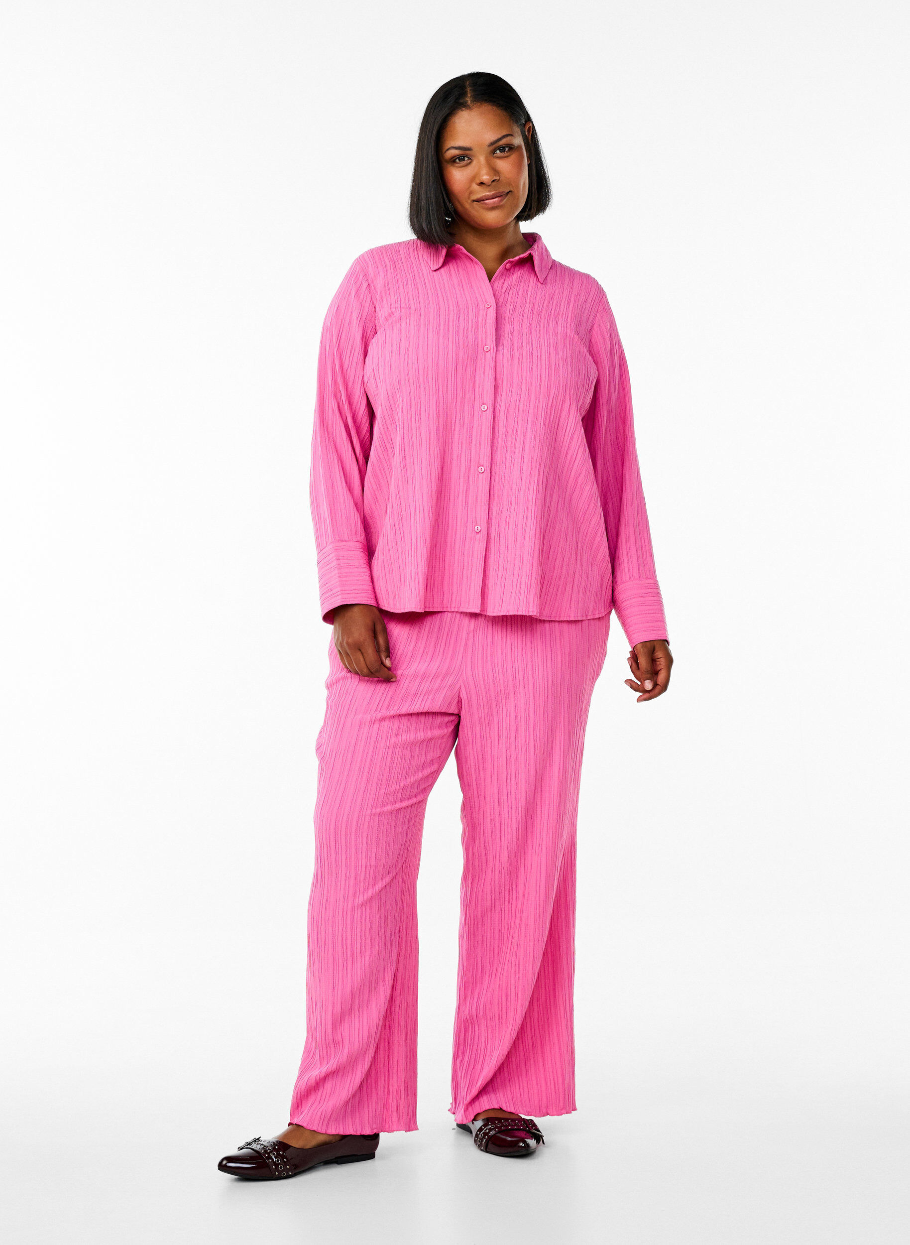 FLASH - High-waisted trousers with wide legs, Pink, Model