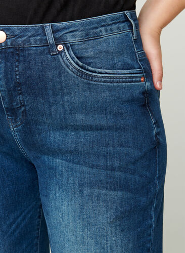 Gemma jeans with a regular fit and high waist, Blue denim, Model image number 1
