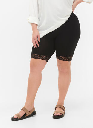 Cycling shorts with lace trim, Black, Model image number 0