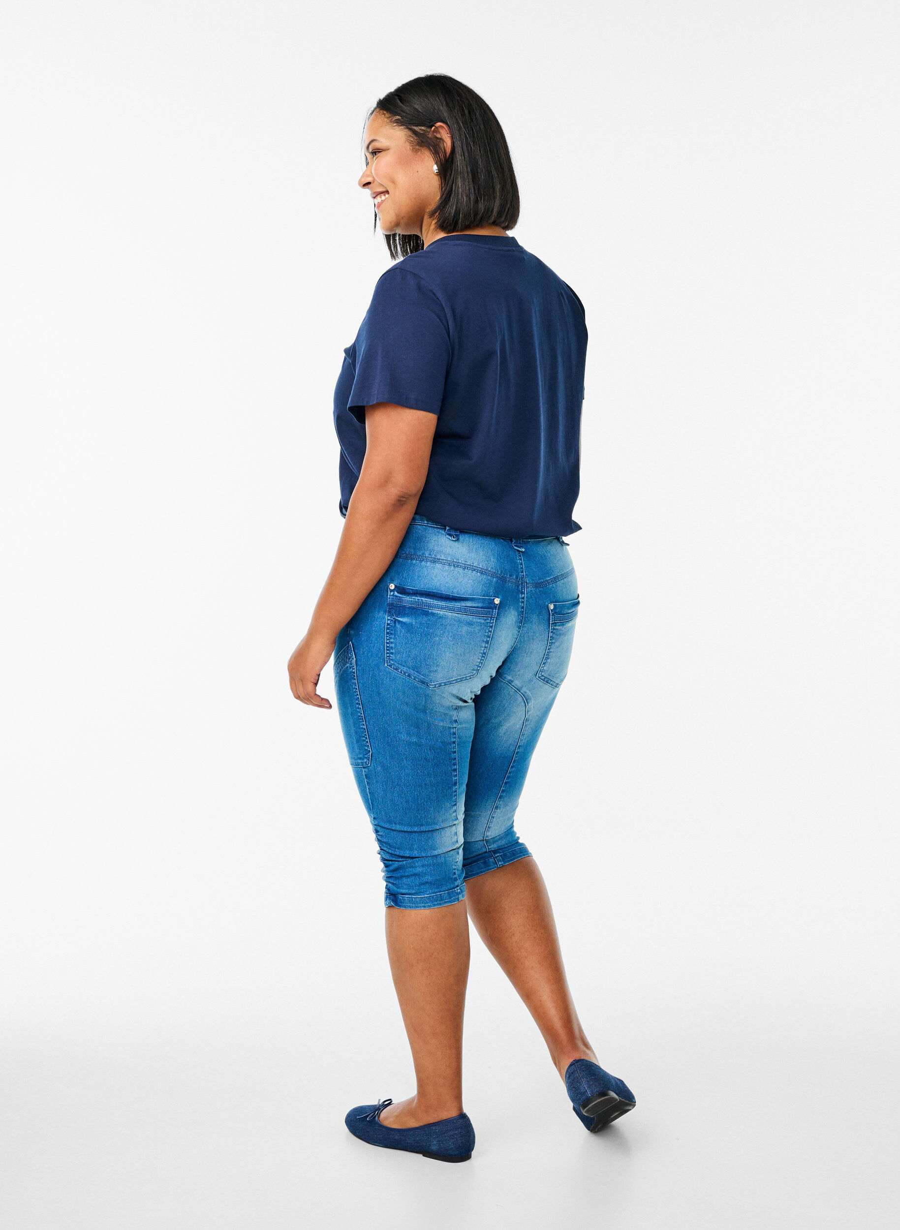 ZizzifashionSlim fit capri jeans with pockets, Light Blue, Model image number 1