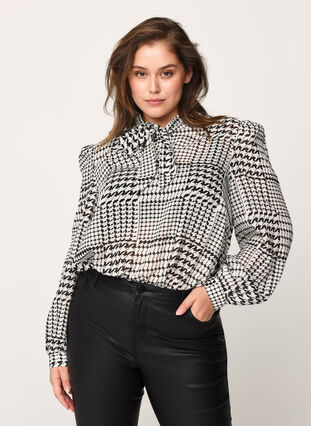 Printed blouse with a bow detail, Black Comb, Model image number 0
